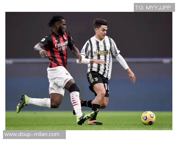 拉瓦内利:国米和米兰是争冠抢手,现在的尤文无法与他们竞赛 拉瓦内利:国米和米兰是争冠抢手,现在的尤文无法与他们竞赛